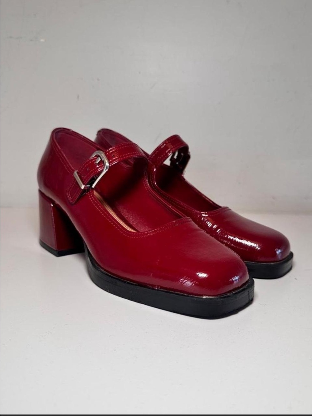 Steve Madden Red Lisbon Mary Jane’s - Picture 2 of 8